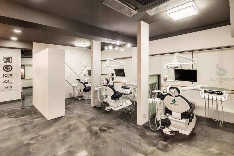 임플란트 연구센터